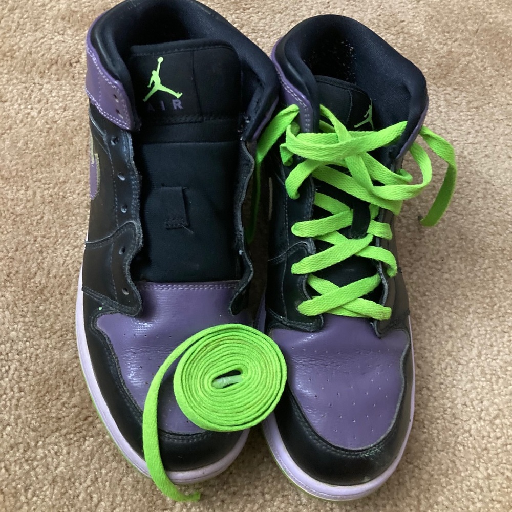 Nike Jordan 1 night vision joker
